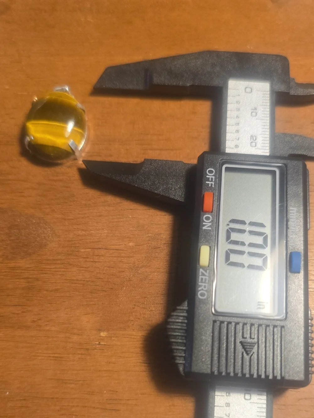 Natural tiger's eye pendant